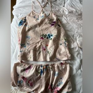 Flora Nikrooz- size s- cami and short set